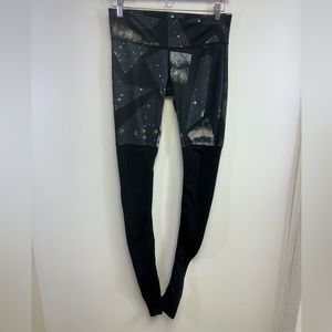 ALO YOGA, Godess Leggings, Green, Black, Galaxy Print, Small